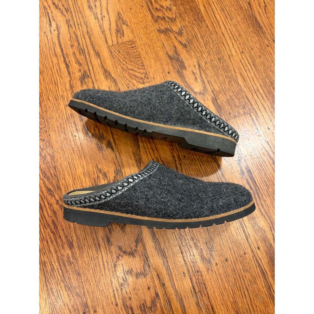 Lands' End Vintage Wool Clog Slippers Gray Embroidered Trim Made in Spain 9
